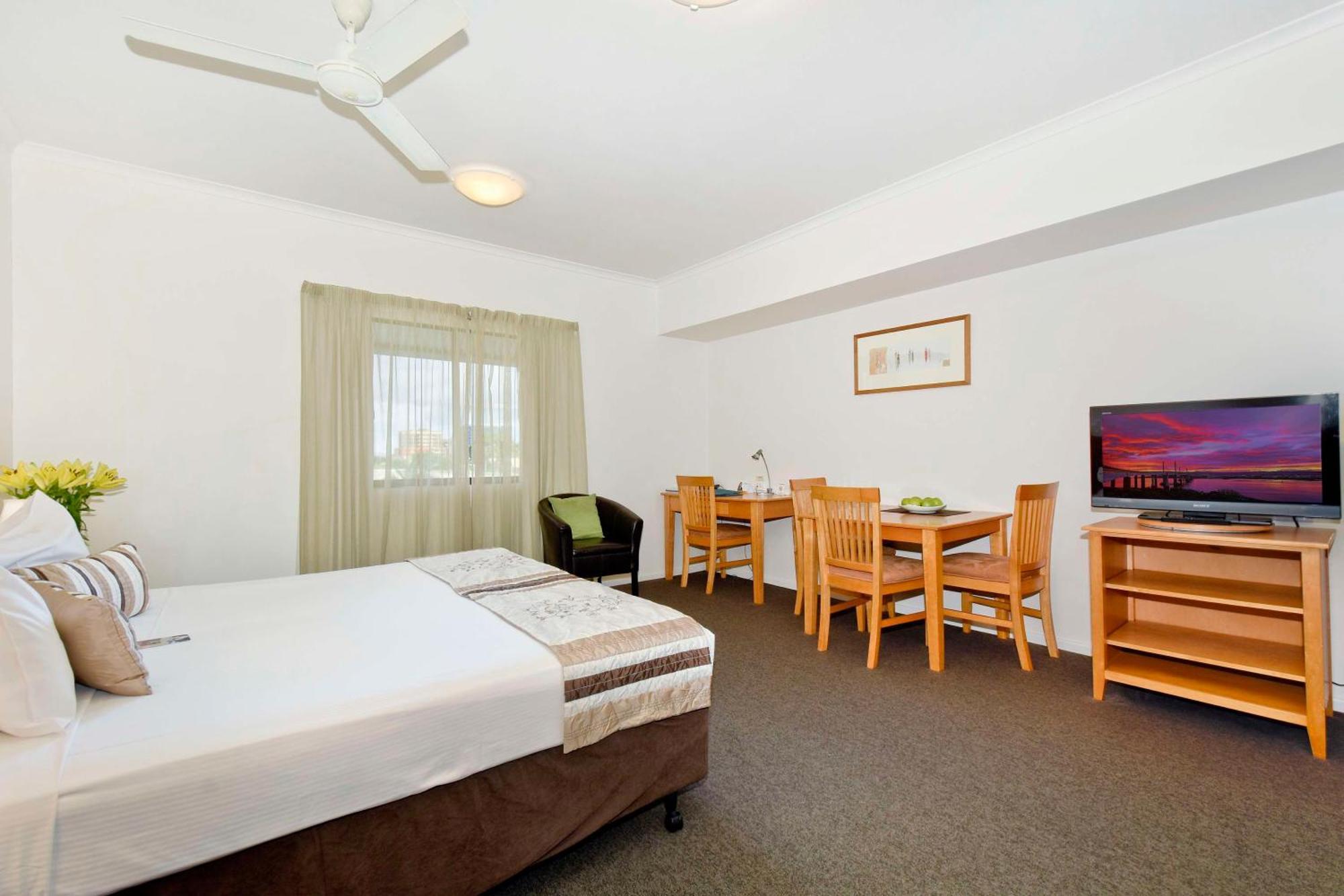 Metro Advance Apartments & Hotel Darwin Bagian luar foto