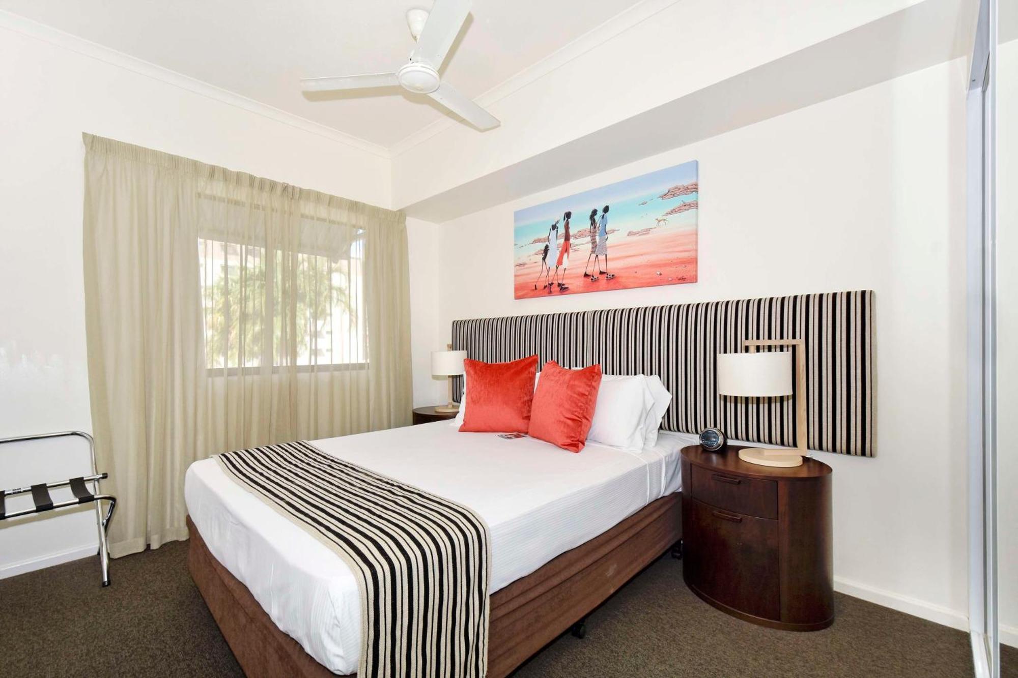 Metro Advance Apartments & Hotel Darwin Bagian luar foto
