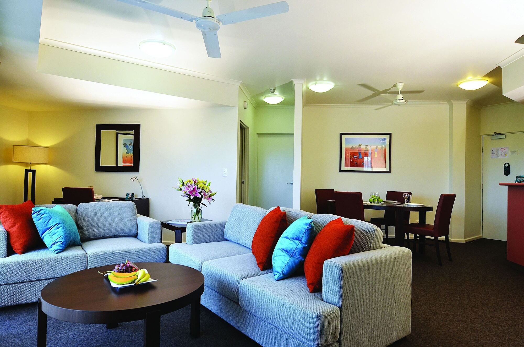 Metro Advance Apartments & Hotel Darwin Bagian luar foto